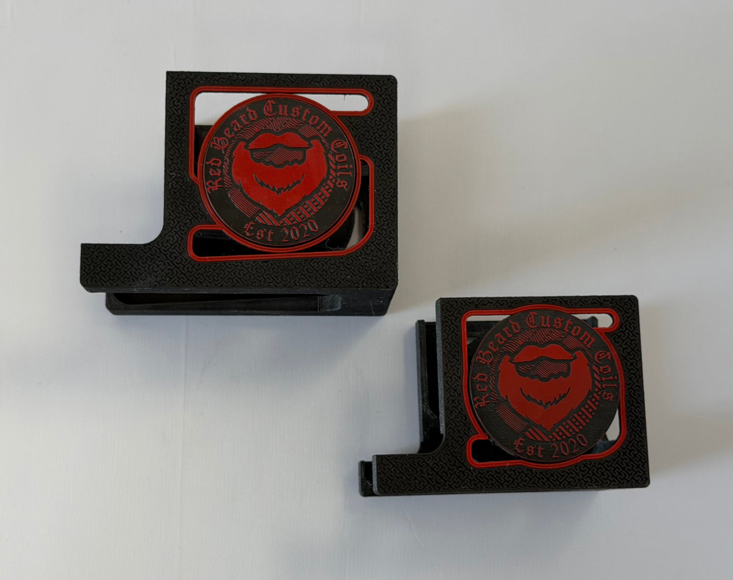RBCC/Carrot Labs Battery holder/dispenser